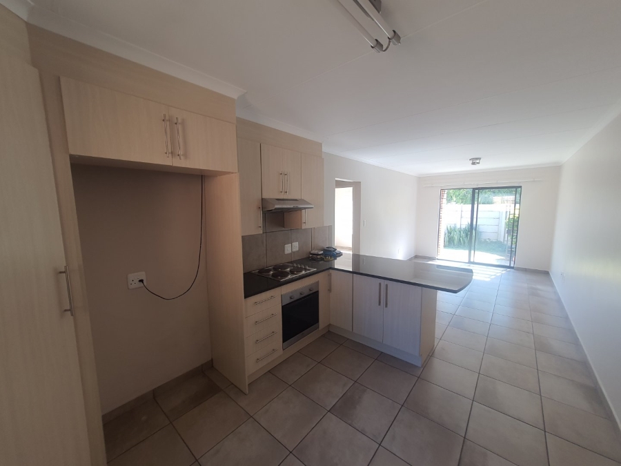 To Let 2 Bedroom Property for Rent in Ngwenya River Estate North West